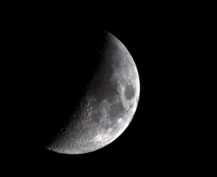 Moon_214744_AS_p75_g4_ap10